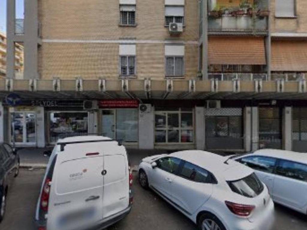 negozio in affitto a Roma in zona Prenestino-Centocelle