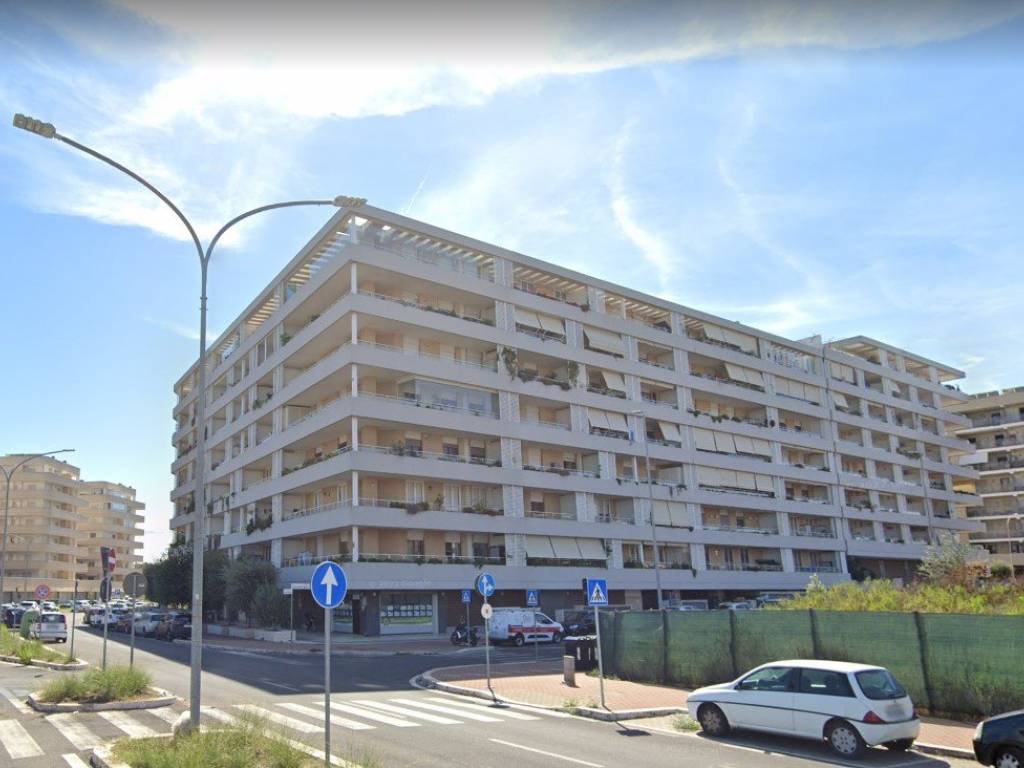appartamento in affitto a Roma in zona Fonte Laurentina