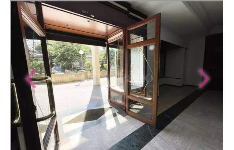 locale commerciale in affitto a Roma in zona Spinaceto