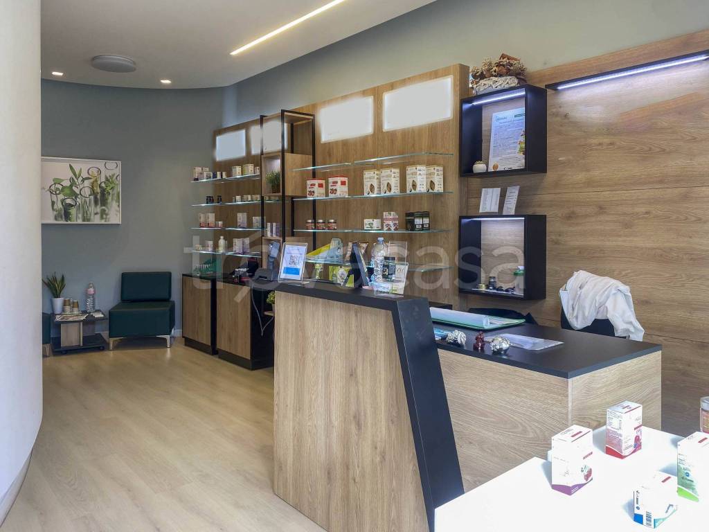 negozio in affitto a Roma in zona La Storta