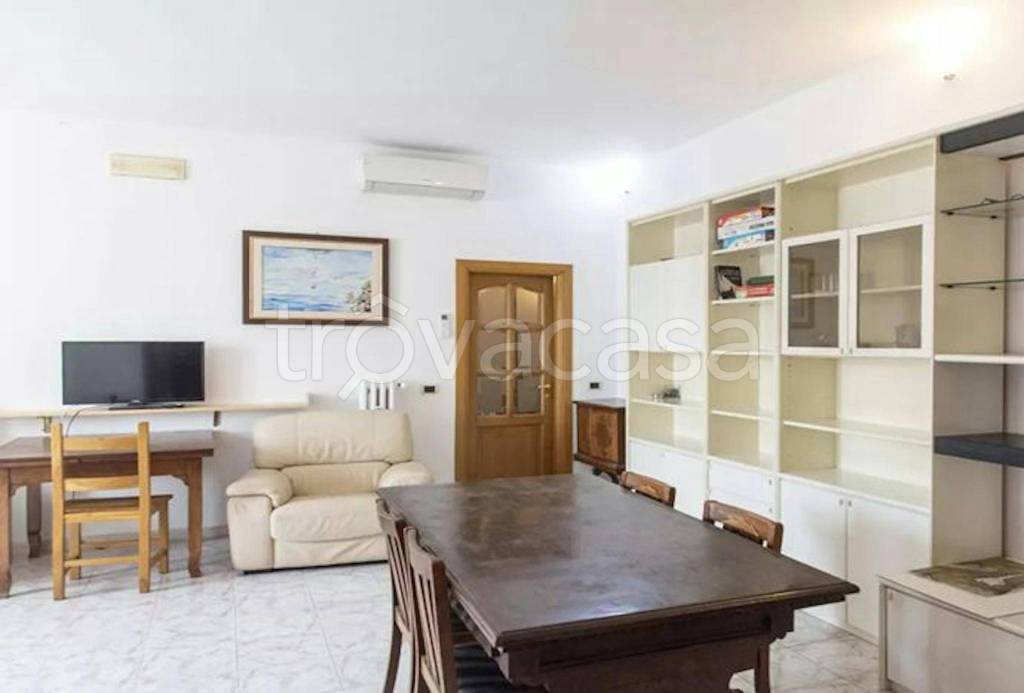 appartamento in affitto a Roma in zona Tuscolano