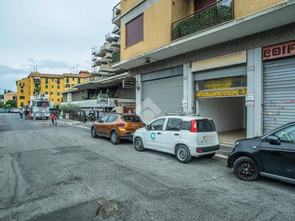 negozio in affitto a Roma in zona Collatino