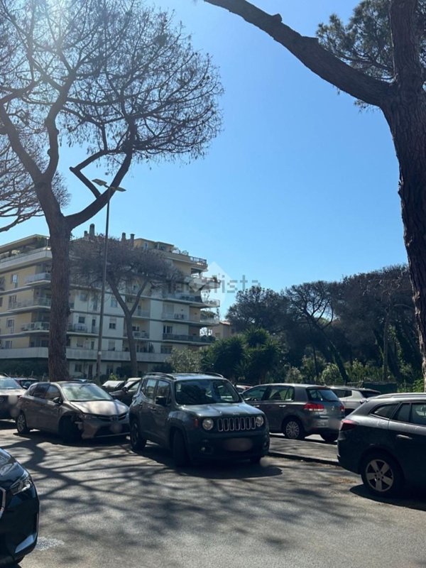 appartamento in affitto a Roma in zona Ostia