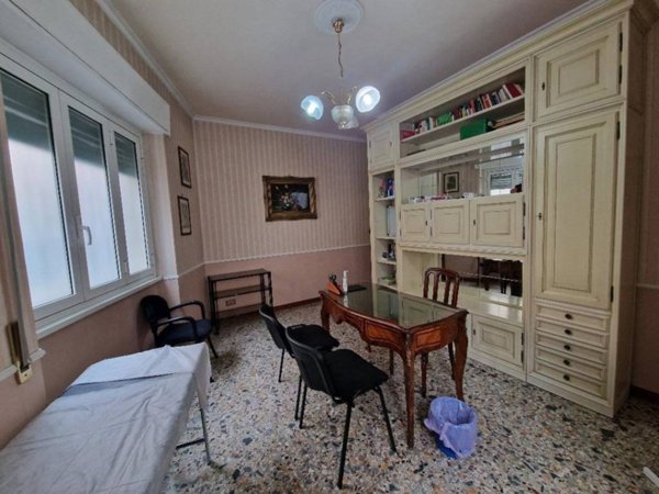 ufficio in affitto a Roma in zona Tuscolano