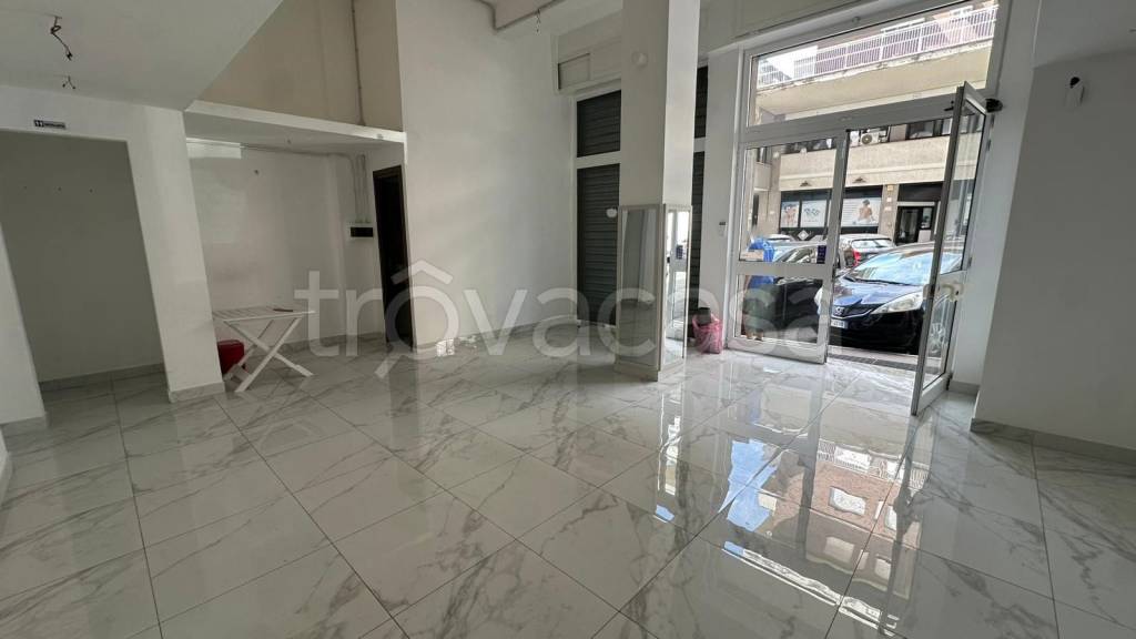 negozio in affitto a Roma in zona Alessandrino