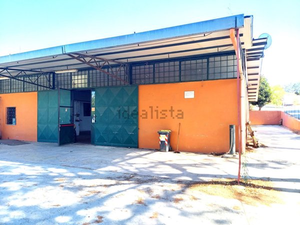 capannone in affitto a Roma in zona Castel di Leva