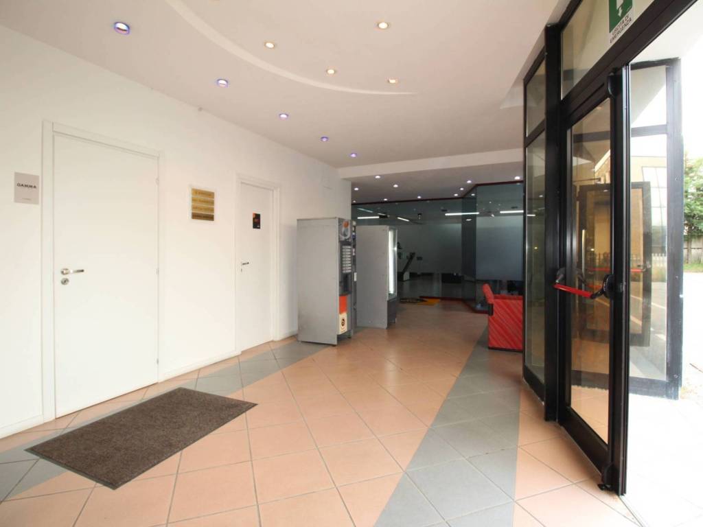 ufficio in affitto a Roma in zona Trigoria