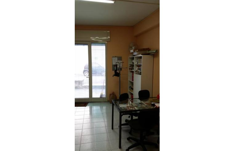 locale commerciale in affitto a Roma in zona Gianicolense