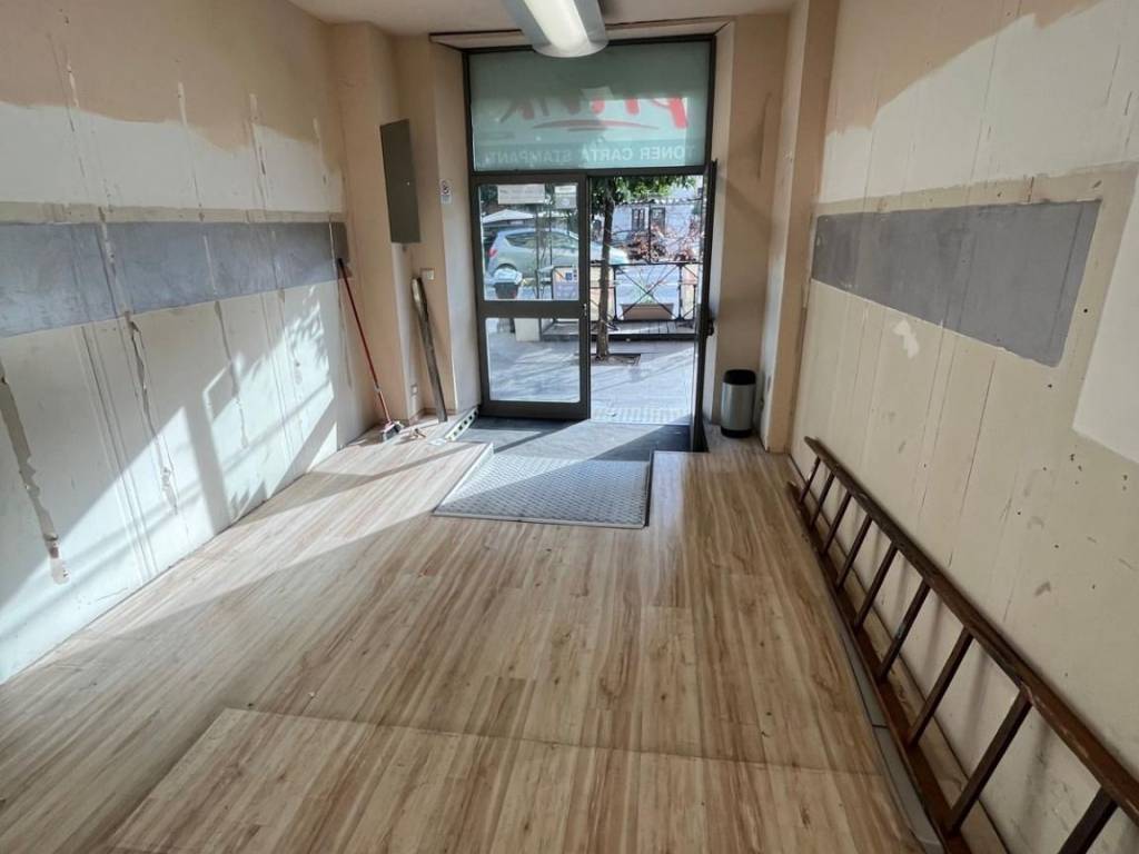 negozio in affitto a Roma in zona Nomentano