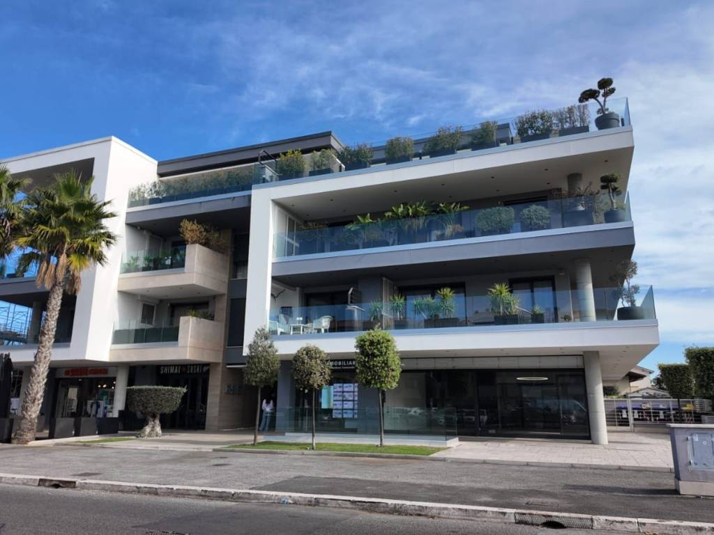 negozio in affitto a Roma in zona Infernetto