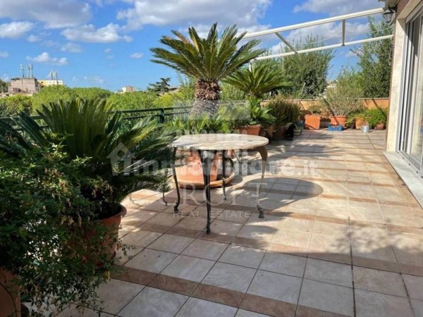 appartamento in affitto a Roma in zona San Saba - Ripa