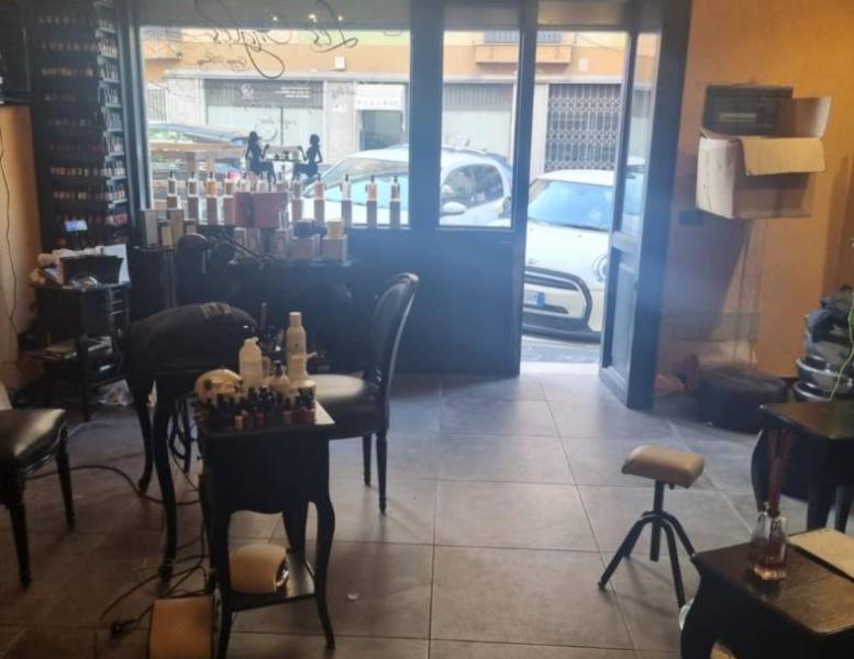 locale commerciale in affitto a Roma in zona Tor di Quinto