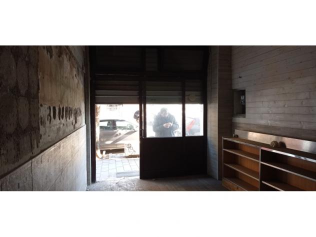 negozio in affitto a Roma in zona Prenestino-Labicano