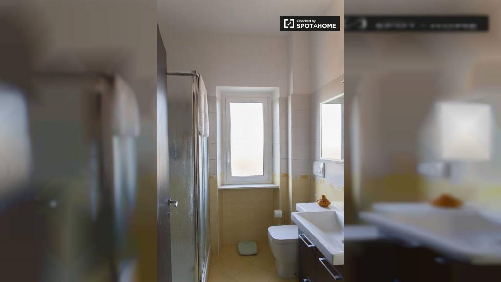 camera singola in affitto a Roma in zona Romanina