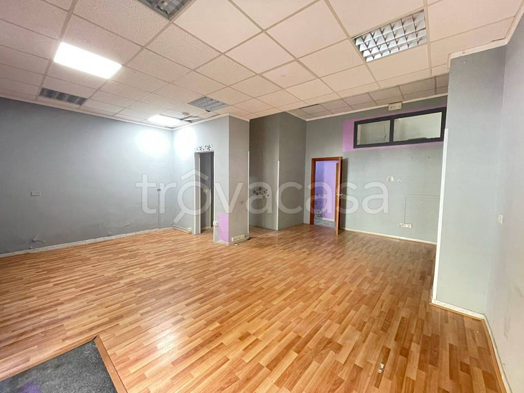 negozio in affitto a Roma in zona Prenestino-Centocelle