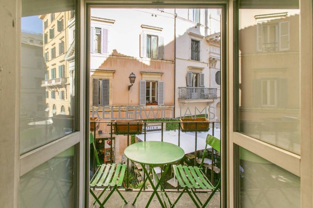 appartamento in affitto a Roma in zona Parione/Sant'Eustachio