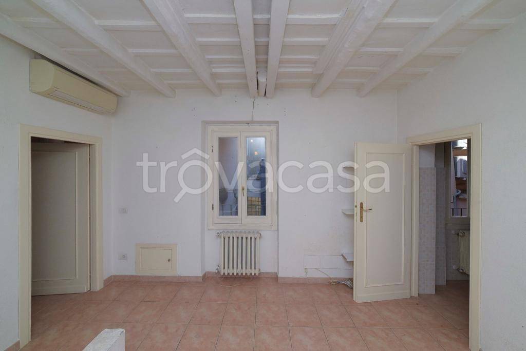 appartamento in affitto a Roma in zona Parione/Sant'Eustachio