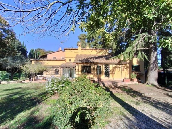 casa indipendente in affitto a Roma in zona Appio Pignatelli