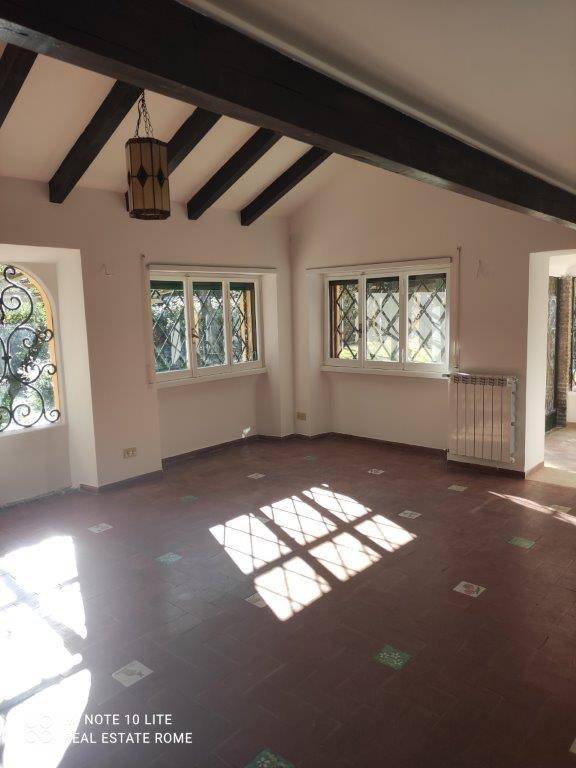 casa indipendente in affitto a Roma