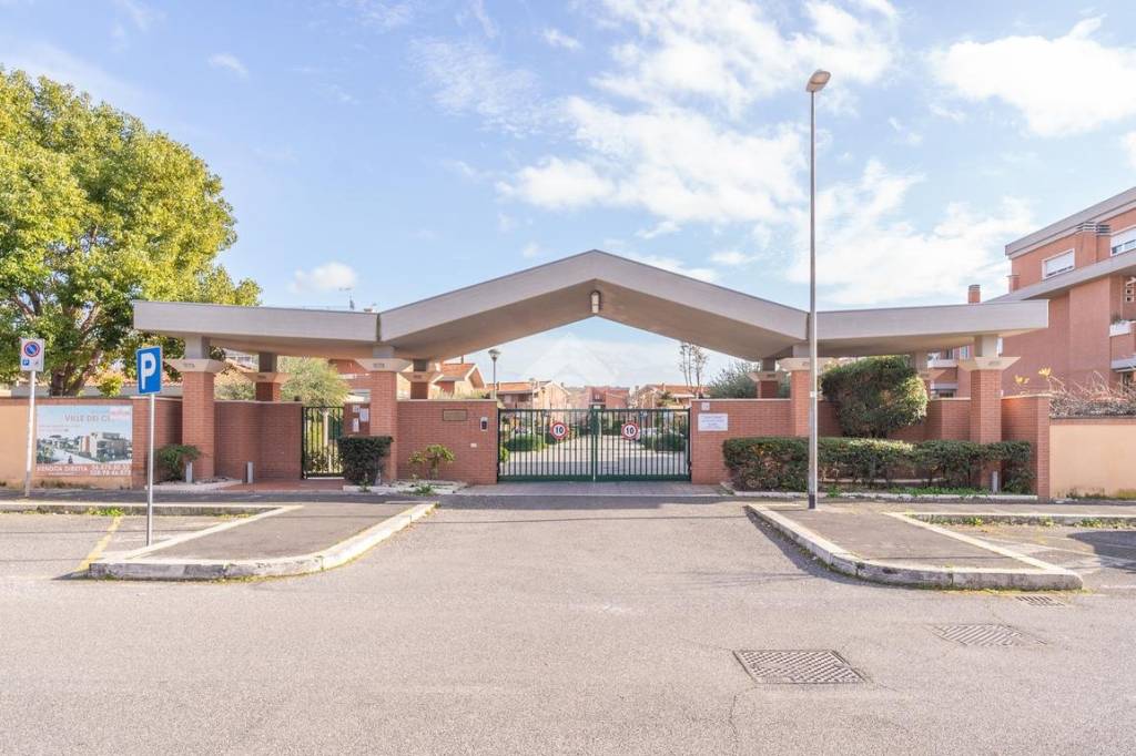 appartamento in affitto a Roma in zona Infernetto