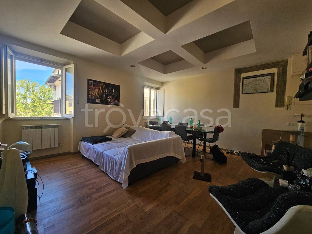 appartamento in affitto a Roma in zona Parione/Sant'Eustachio