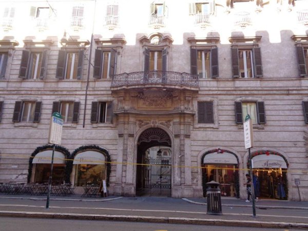 appartamento in affitto a Roma in zona Parione/Sant'Eustachio