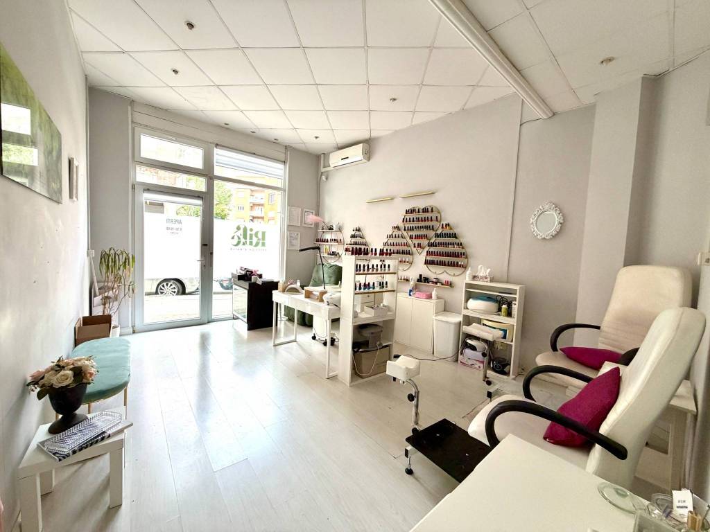 negozio in affitto a Roma in zona Monte Sacro/Talenti