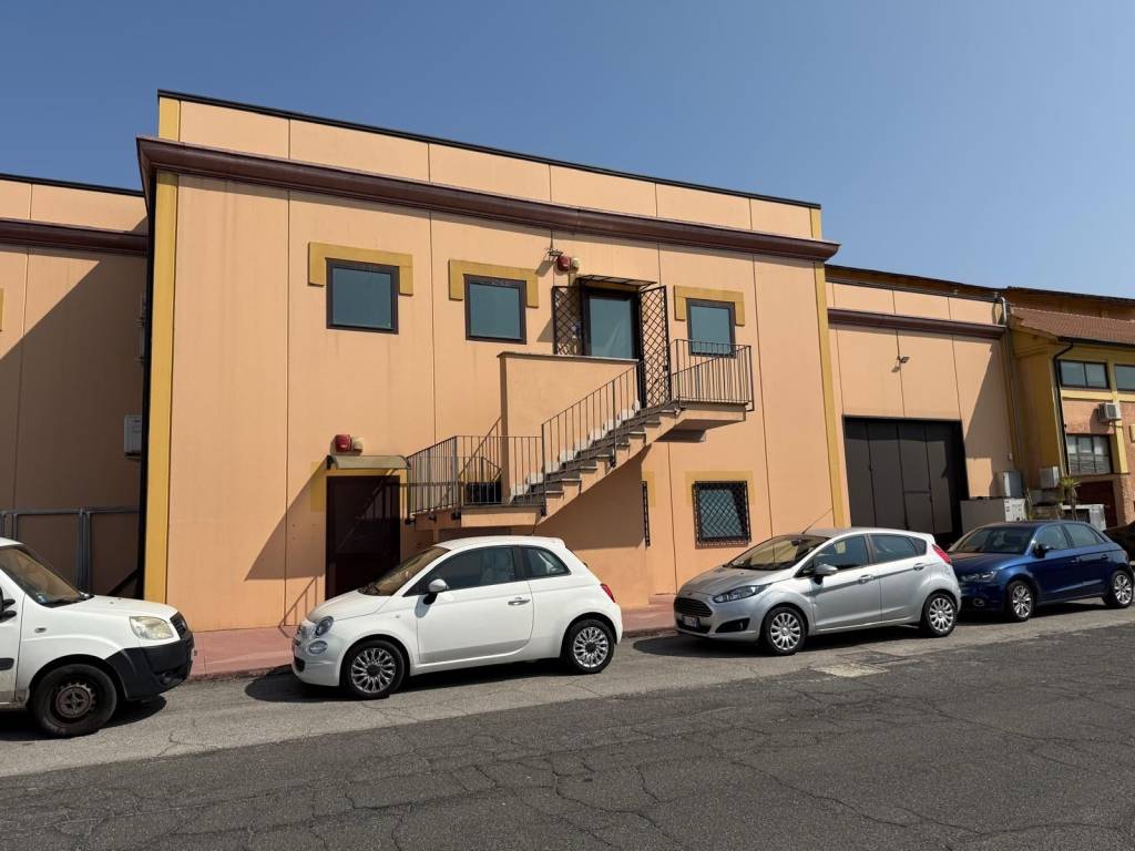 ufficio in affitto a Roma in zona Ponte Mammolo