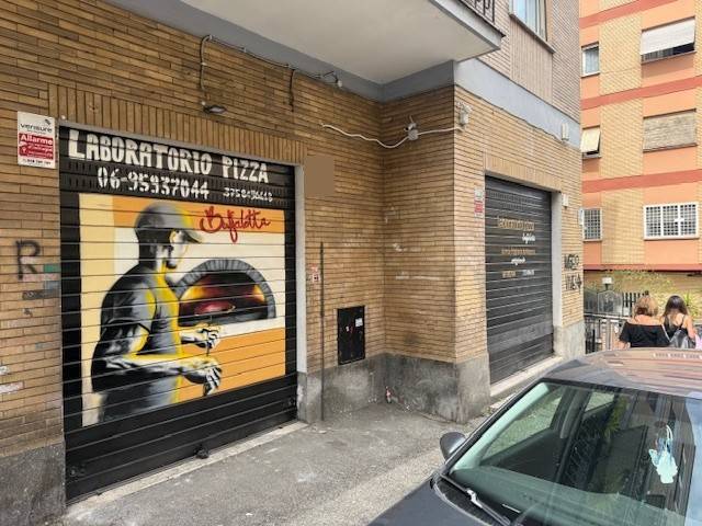 negozio in affitto a Roma in zona Monte Sacro/Talenti