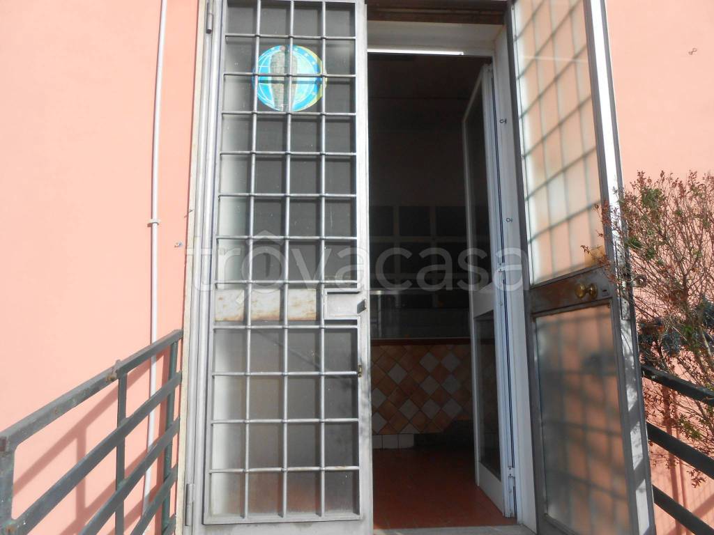 negozio in affitto a Roma in zona Labaro