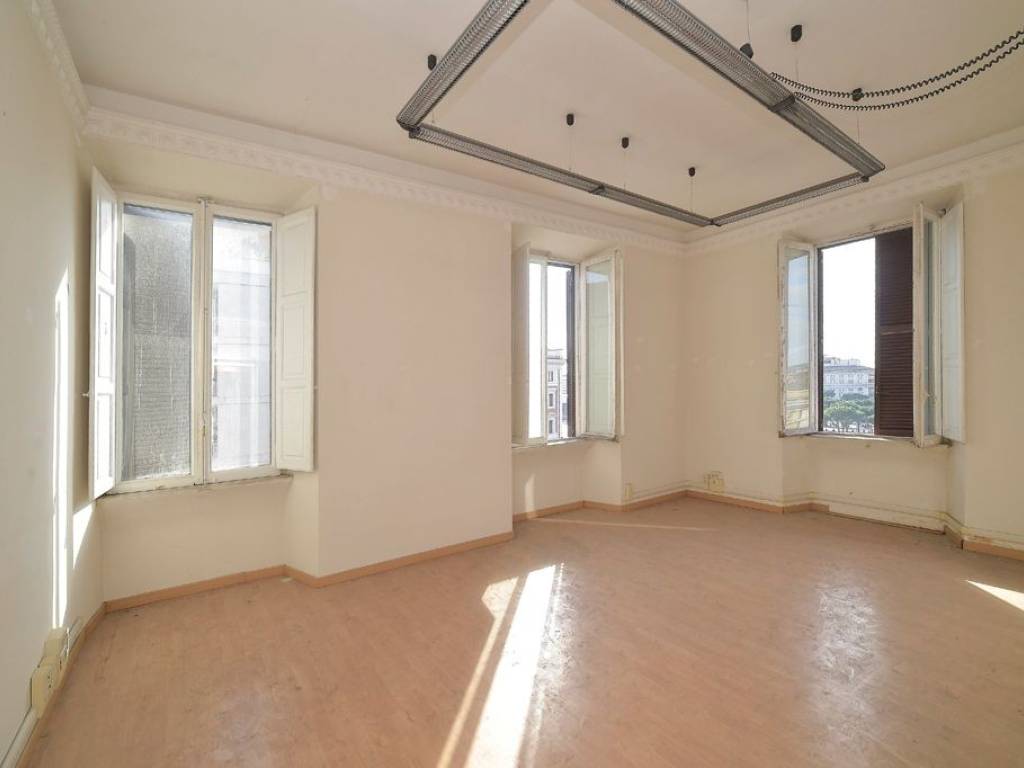 appartamento in affitto a Roma in zona Castro Pretorio