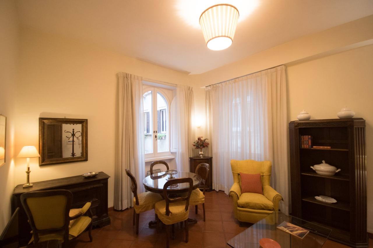 appartamento in affitto a Roma in zona Parione/Sant'Eustachio