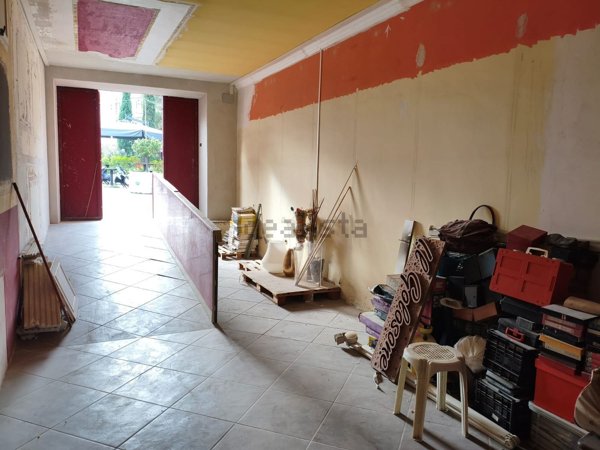 locale commerciale in affitto a Roma in zona Ottavia