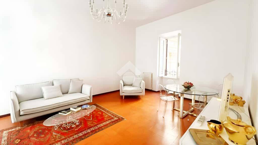 appartamento in affitto a Roma in zona Trevi-Colonna