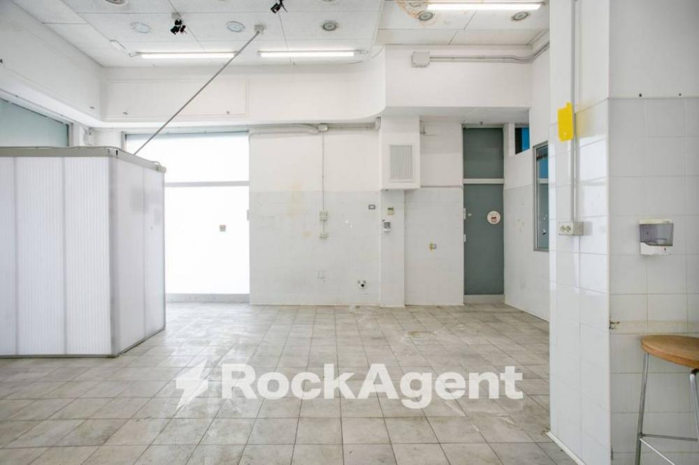 negozio in affitto a Roma in zona Portuense