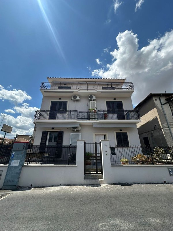 attico in affitto a Roma in zona Borghesiana