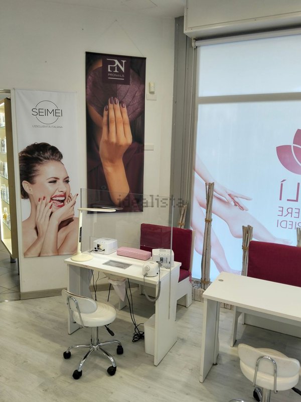 negozio in affitto a Roma in zona Acilia