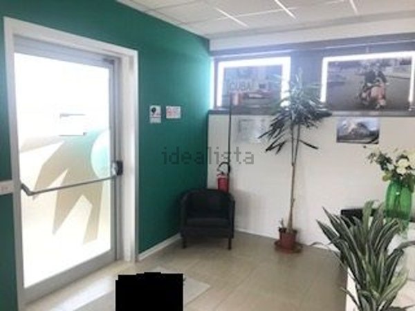 ufficio in affitto a Roma in zona Settecamini