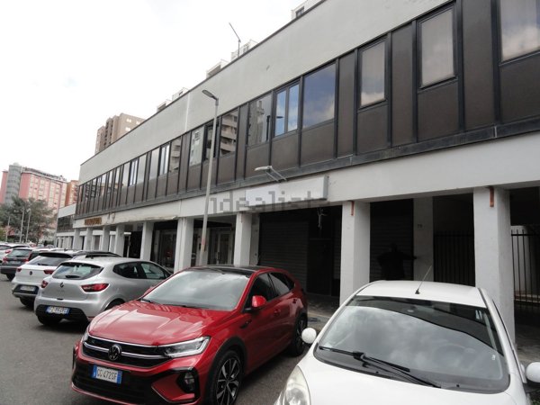 locale commerciale in affitto a Roma in zona Collatino