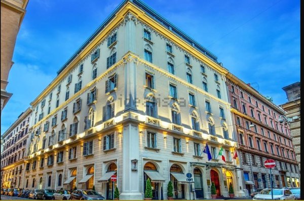 locale commerciale in affitto a Roma in zona Rione Monti/Campitelli