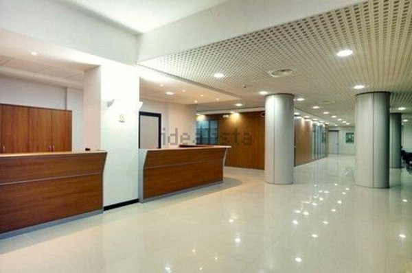 locale commerciale in affitto a Roma in zona Aurelio