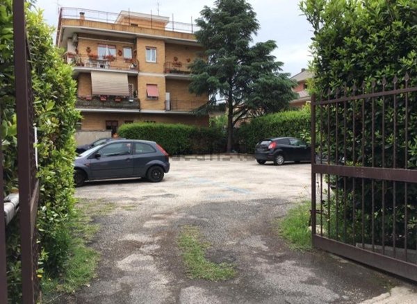 ufficio in affitto a Roma in zona Tor Vergata/Torrenova