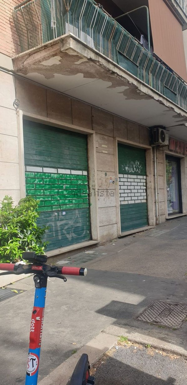 locale commerciale in affitto a Roma in zona Portuense