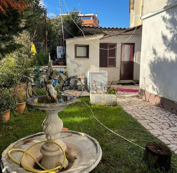 appartamento in affitto a Roma in zona Case Rosse