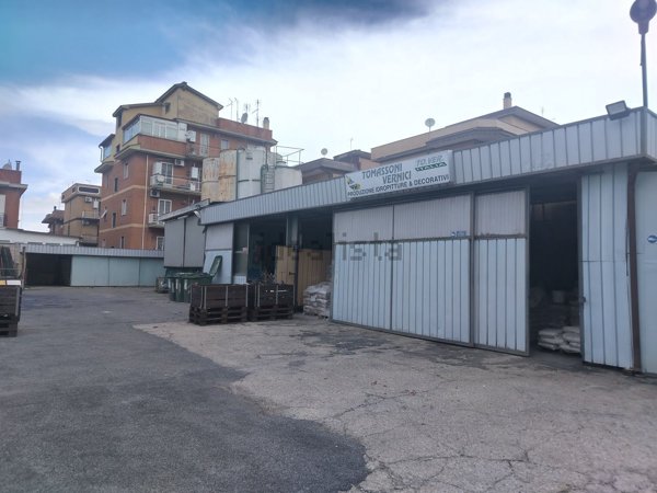 ufficio in affitto a Roma in zona Torre Angela