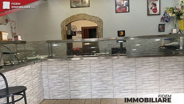 negozio in affitto a Roma in zona Vitinia