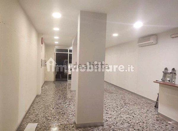 locale commerciale in affitto a Roma in zona Aurelio