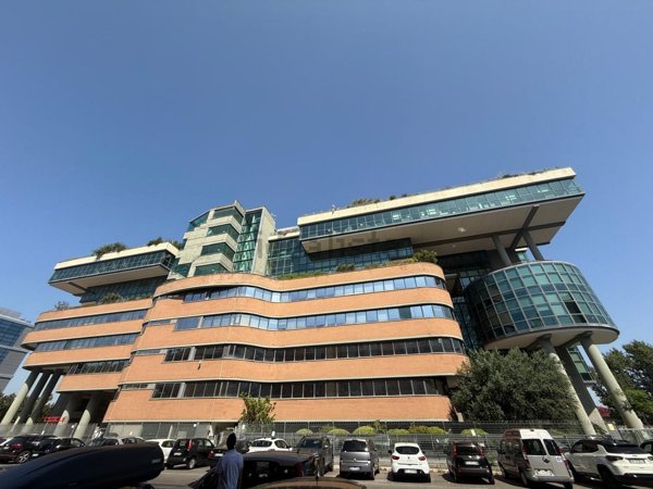ufficio in affitto a Roma in zona Torrino