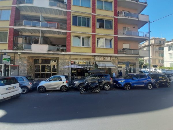 locale di sgombero in affitto a Roma in zona Trieste