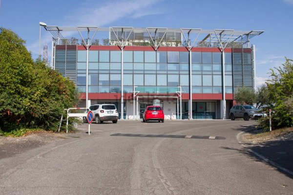 ufficio in affitto a Roma in zona Montespaccato